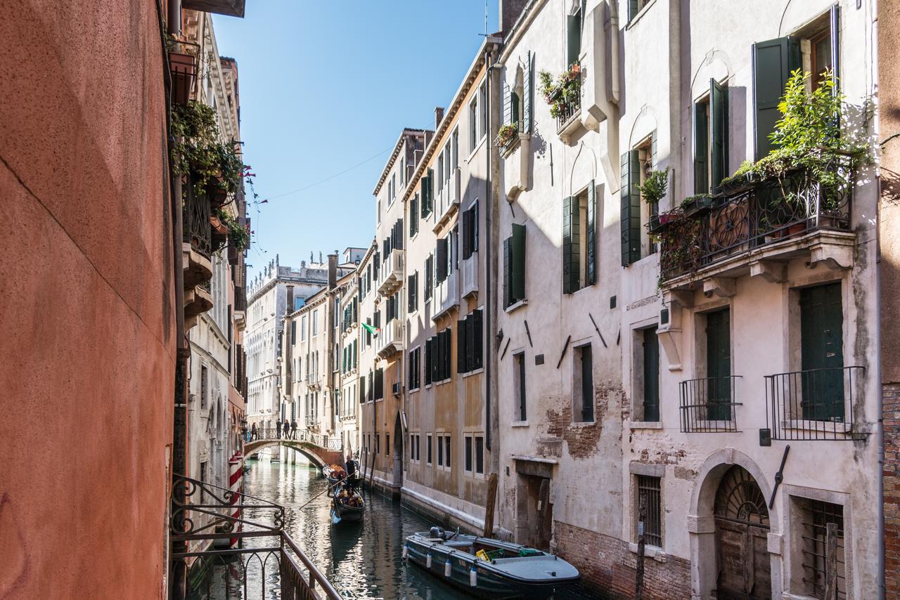 Rialto Bridge Large Venetian Style With Lift Apartment ภายนอก รูปภาพ