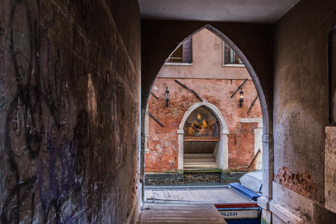 Rialto Bridge Large Venetian Style With Lift Apartment ภายนอก รูปภาพ